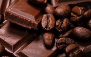 Гіркий чорний шоколад: користь і шкода